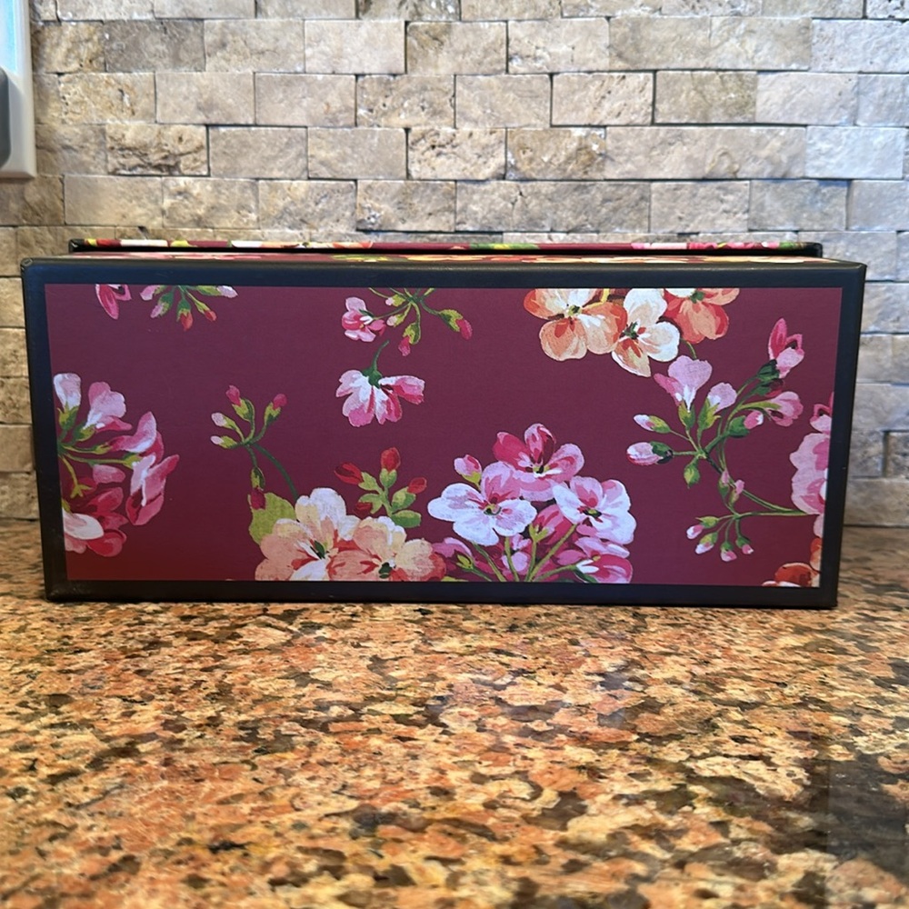 Gucci Shoe Box - Picture 7 of 12